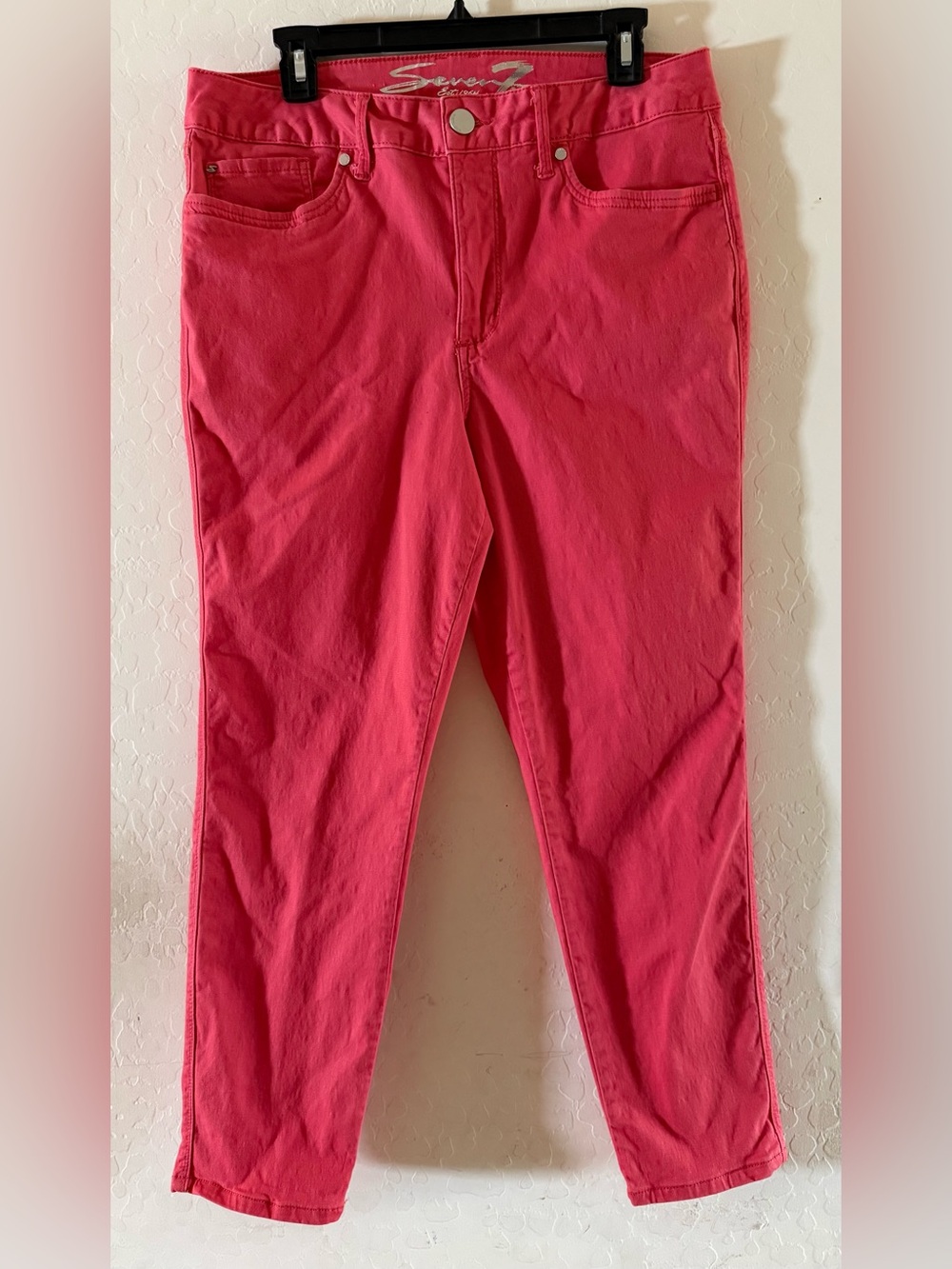 Seven7, size 12, coral color high-rise skinny crop jeans